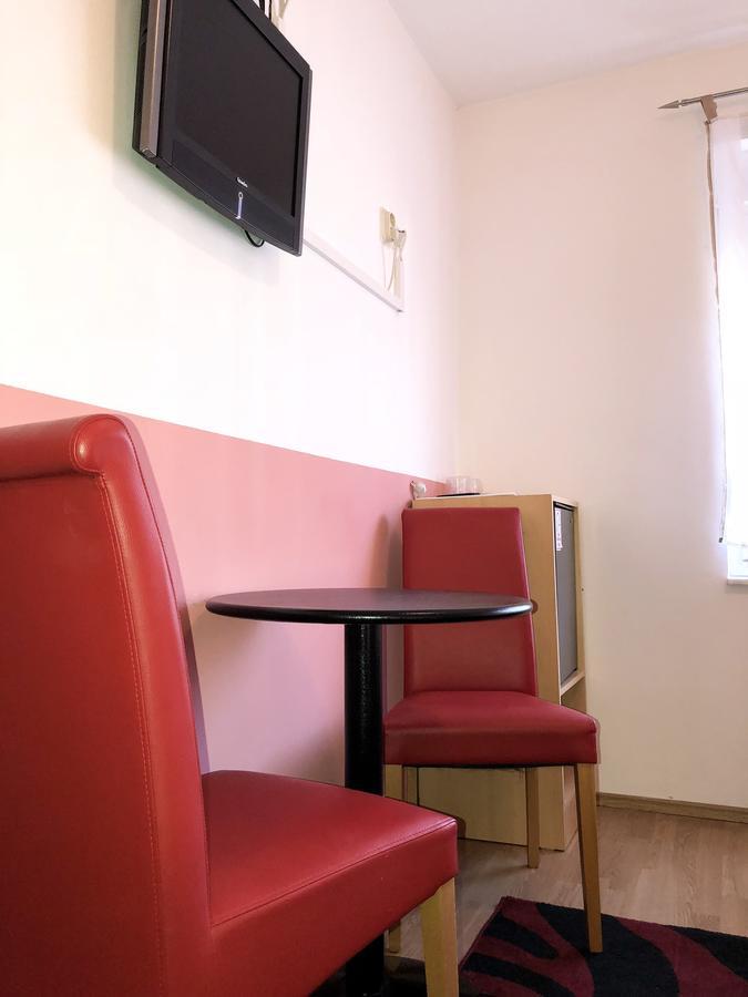 Smjestaj Natalija Hotel Osijek Luaran gambar