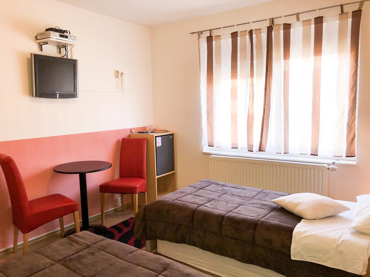 Smjestaj Natalija Hotel Osijek Luaran gambar