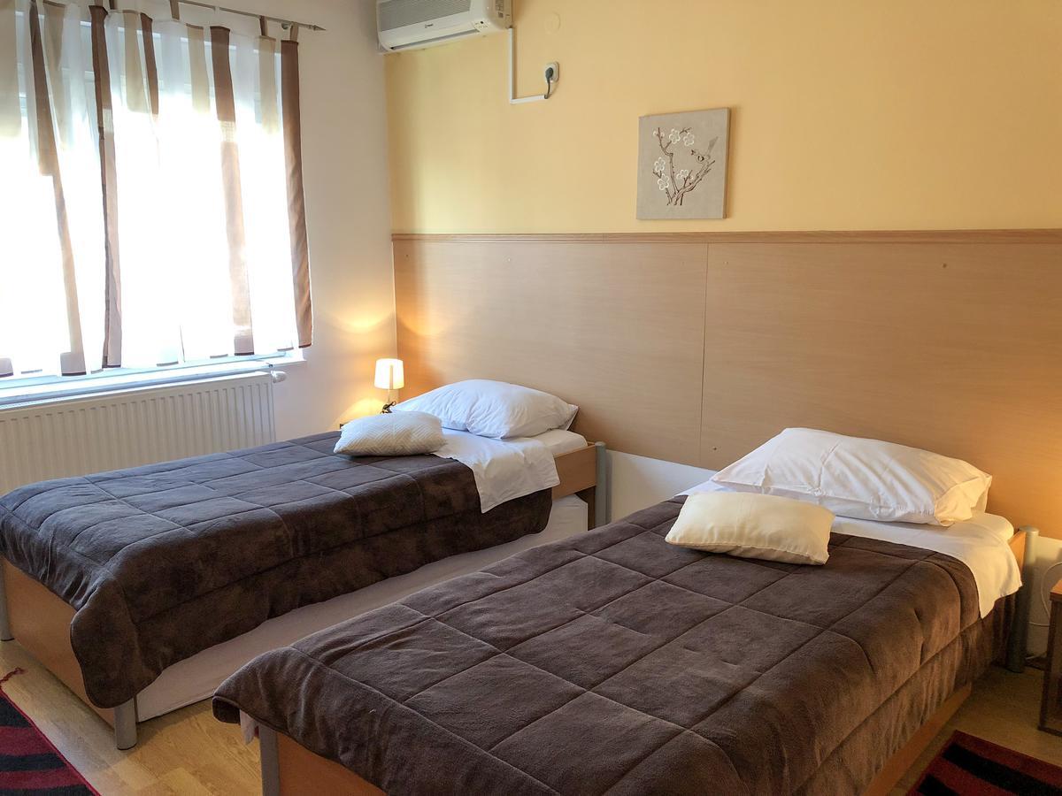 Smjestaj Natalija Hotel Osijek Luaran gambar