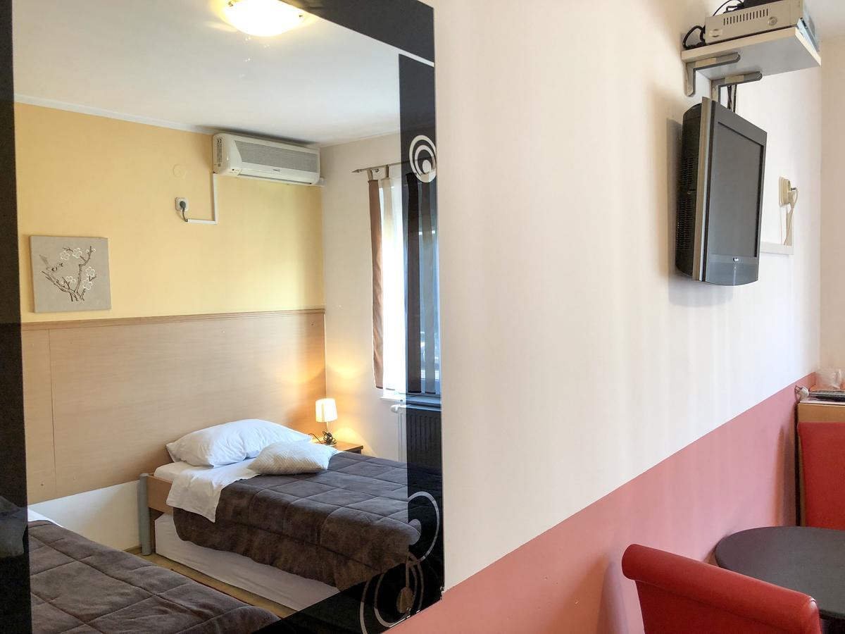 Smjestaj Natalija Hotel Osijek Luaran gambar